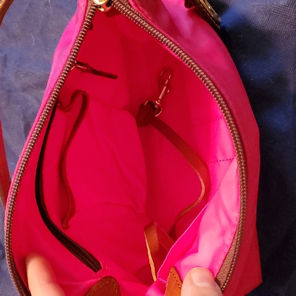 Dooney &Bourke - Picture 6 of 13